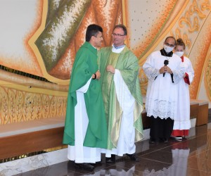 Paróquia Santo Antônio conhece Pe. Marcelo Pereira da Costa,SJ