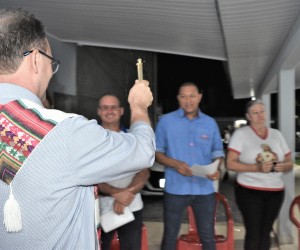Terço na casa do sr. Colorindo (“Chico”) e dona Clarice
