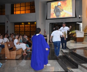 Reunião de pais, catequizandos e catequistas
