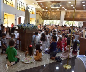 Primeira Missa com as crianças