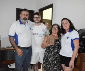 O terço na caso do jovem Gabriel e da Senhora Marli