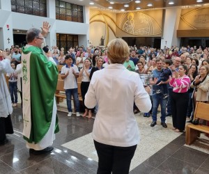 Missa com benção especial às famílias