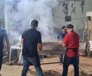 Paróquia Santo Antônio realiza Arraiá e reune fiéis 