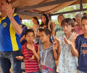 Celebração da Mãe Aparecida e do Dia das Crianças no Assentamento