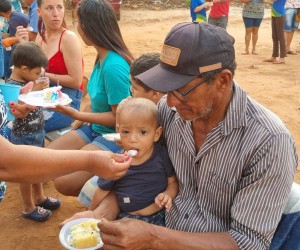 Celebração da Mãe Aparecida e do Dia das Crianças no Assentamento