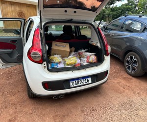 Pastoral Familiar realiza entrega de doação de Alimentos