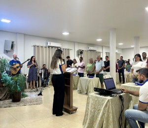 Encontro com 17 casais de noivos