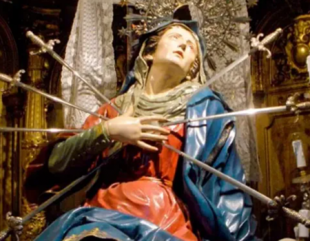 Sexta-feira das Dores, dia para acompanhar a Mãe de Deus em seu sofrimento