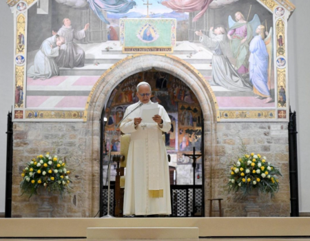 Uma missa e um encontro com jovens e franciscanos na agenda do Papa em Assis