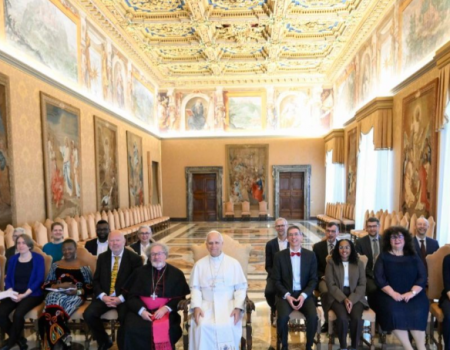 O Papa: perseverar na caridade e na proximidade com os cristãos do Oriente Médio