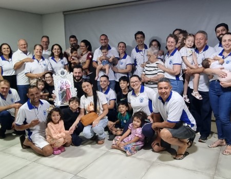 Na casa do casal Cleiton Giraldi e Letícia