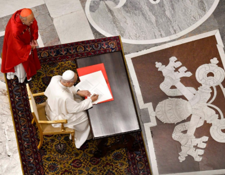 Papa aos universitários: saciar a fome de verdade e de sentido é uma tarefa necessária Papa aos universitários: saciar a fome de verdade e de sentido é uma tarefa necessária