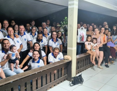 4º Terço Missionário: na Chácara dos Fernandes 4º Terço Missionário: na Chácara dos Fernandes