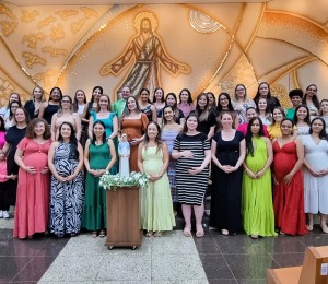 Missa com bênção para as gestantes Missa com bênção para as gestantes